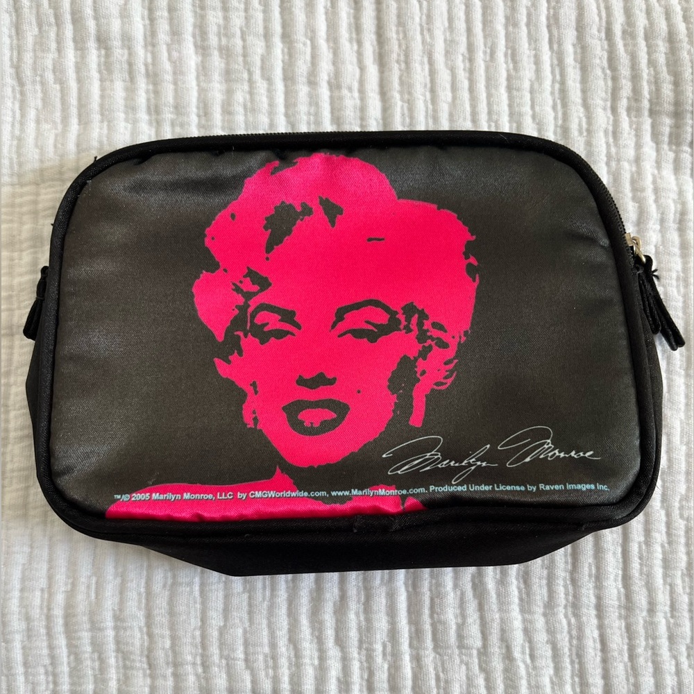 2005 Marilyn Monroe Makeup Bag with Mirror